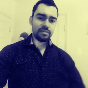 Meet your Posher, Rivera